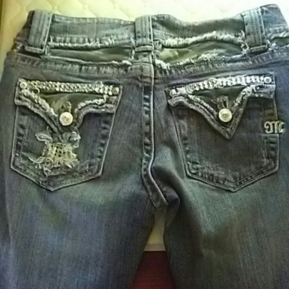 Miss Me Camo/Rhinestone Jeans 28